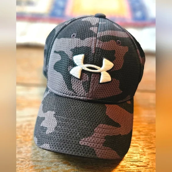Under Armour Camo Cap Boys XS/S - Picture 1 of 4